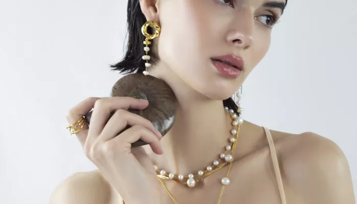 50k Marque Premium Bijoux Parisienne à 50k Prix de vente