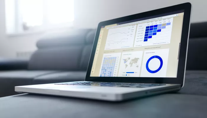 Agence d'acquisition multicanale B2B par abonnement récurrent