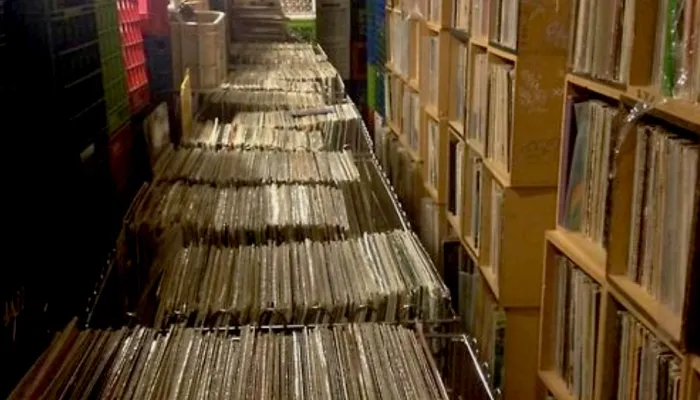 Marketplace spécialisée dans la musique physique - Forte notoriété