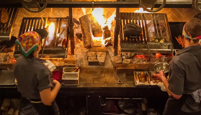Entreprise de restauration exploitée sous enseigne nationale